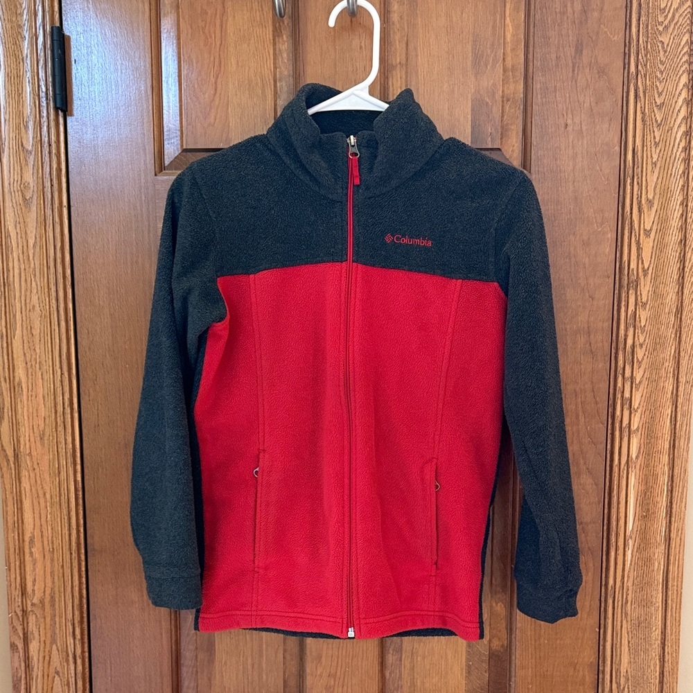 Columbia Two-Tone Red and Black Fleece Jacket